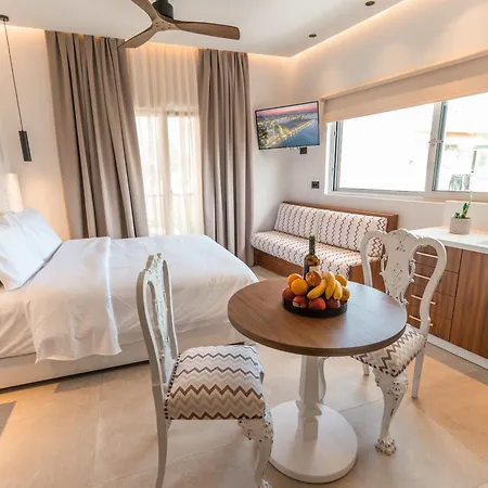 Granny's House Apartament *